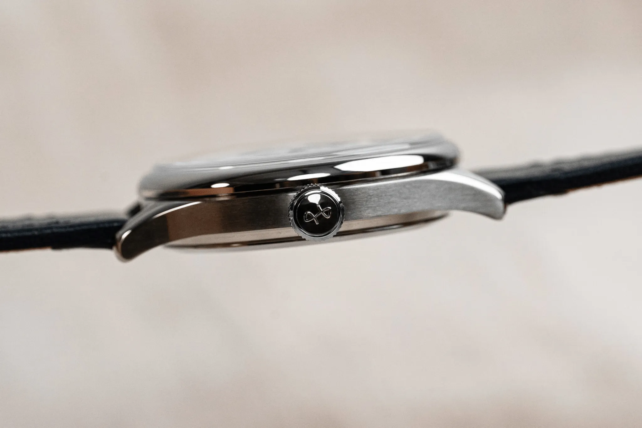 1968 Mechanical (Hand-Wound), Steel / Night Blue