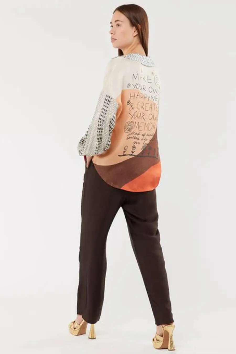 Anna V-Collar Blouse Chocolate
