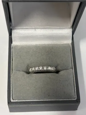 BEAUTIFUL SOPHISTICATED ANTIQUE  DIAMOND WHITE GOLD RING - $10 APR w/ CoA!!!!!!!