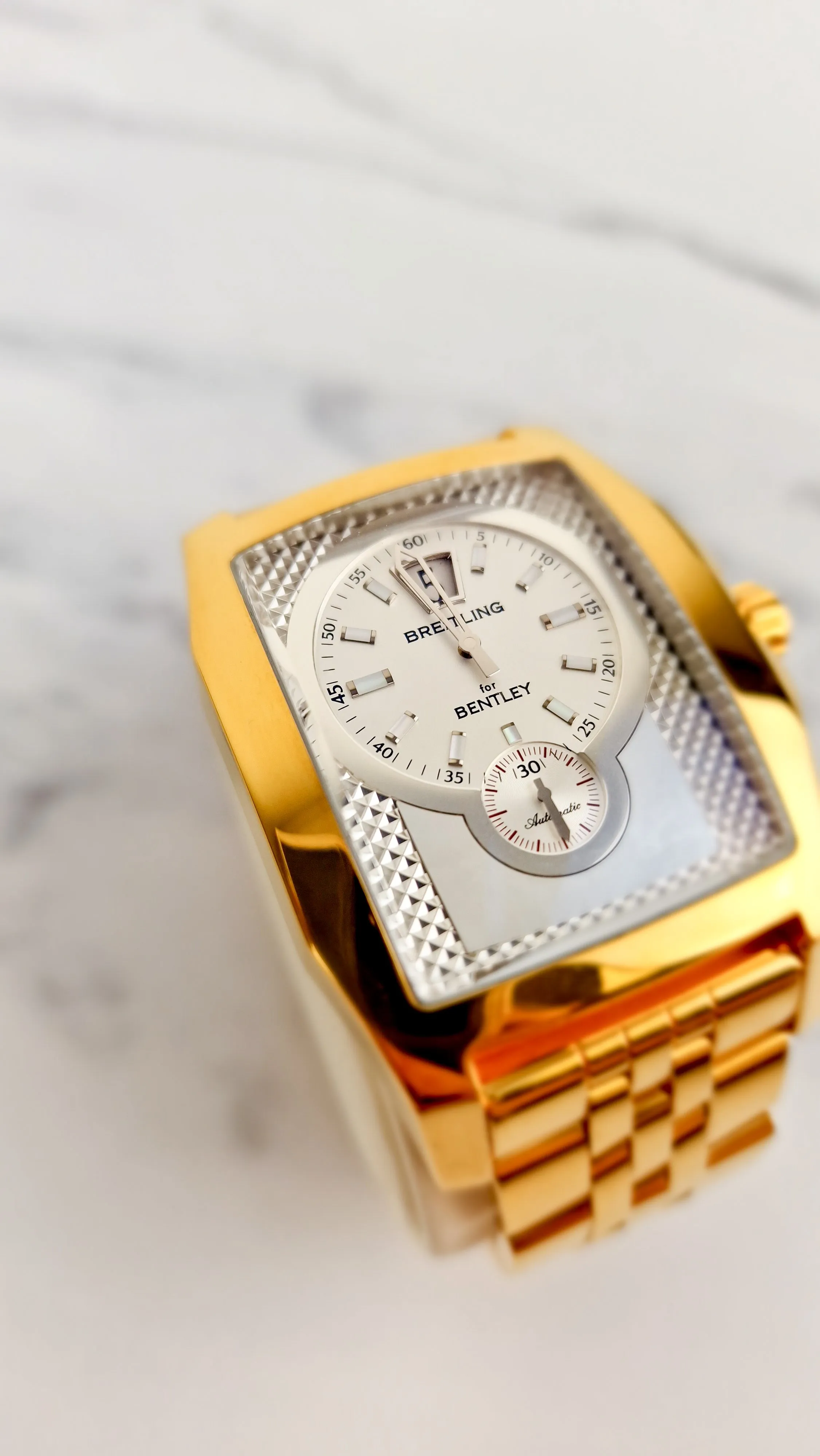 Breitling For Bentley Flying B Jump Hour 18K Yellow Gold 40mm A28362 RARE Mens Watch 1 of 1