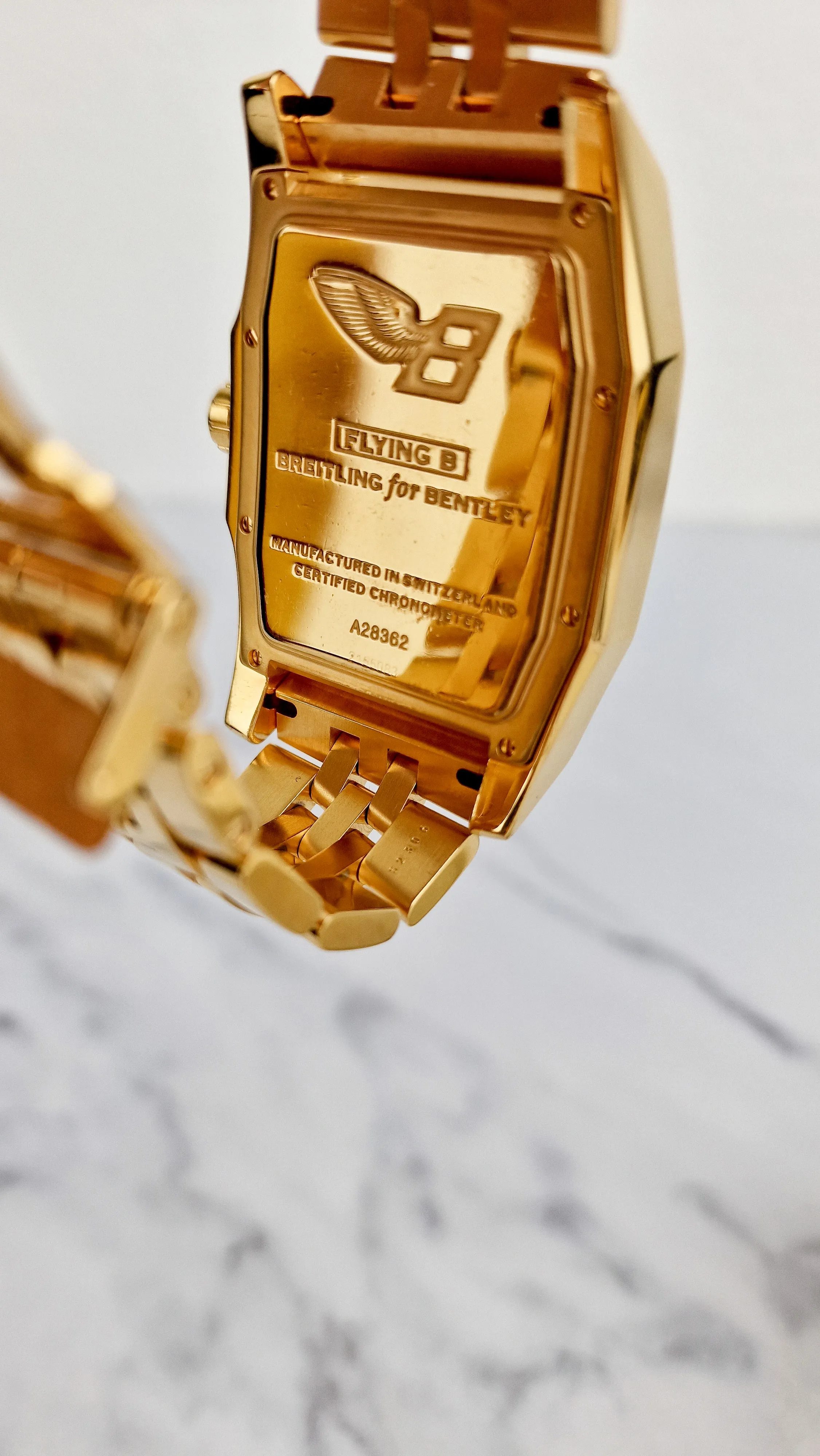 Breitling For Bentley Flying B Jump Hour 18K Yellow Gold 40mm A28362 RARE Mens Watch 1 of 1