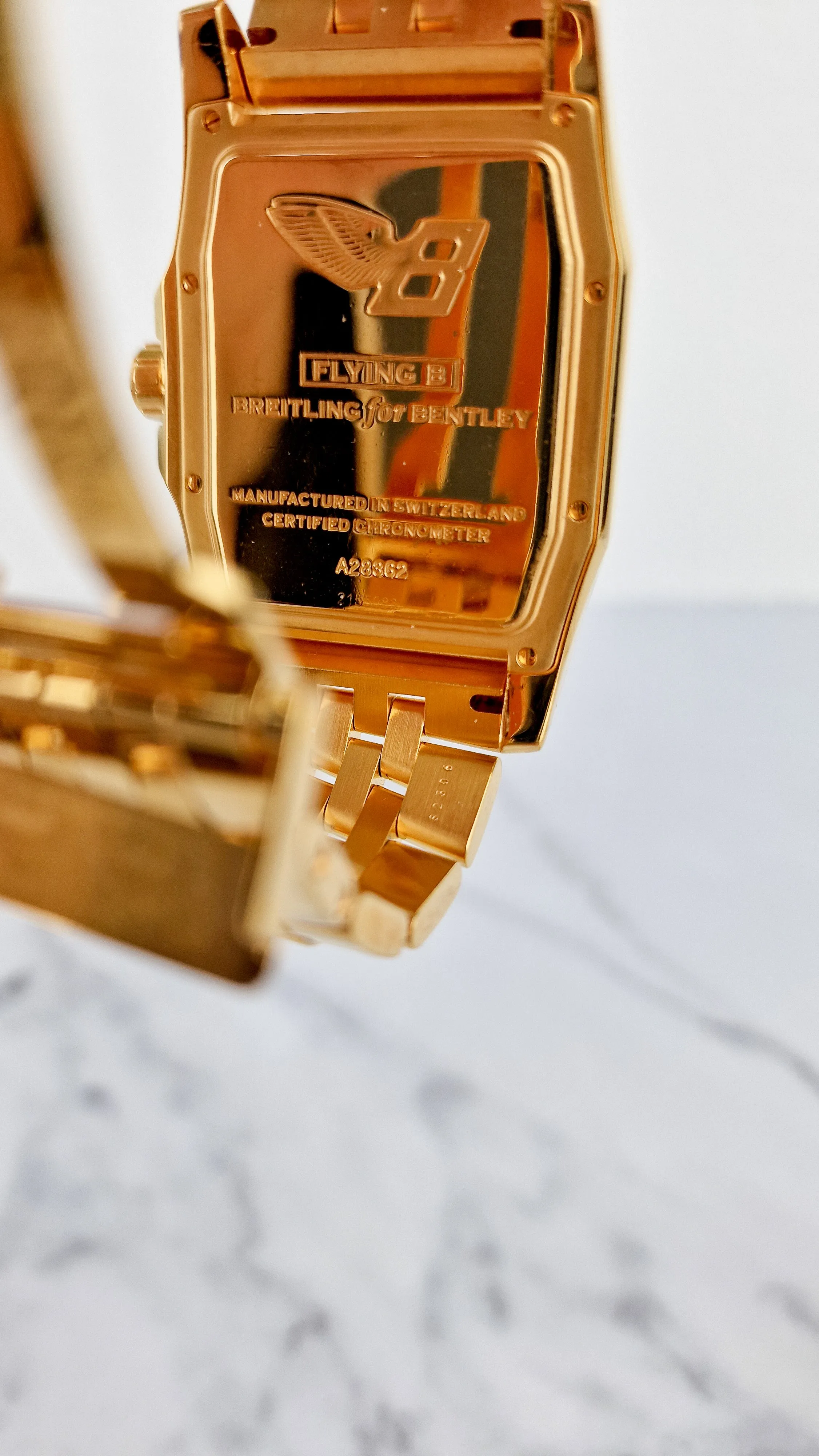 Breitling For Bentley Flying B Jump Hour 18K Yellow Gold 40mm A28362 RARE Mens Watch 1 of 1