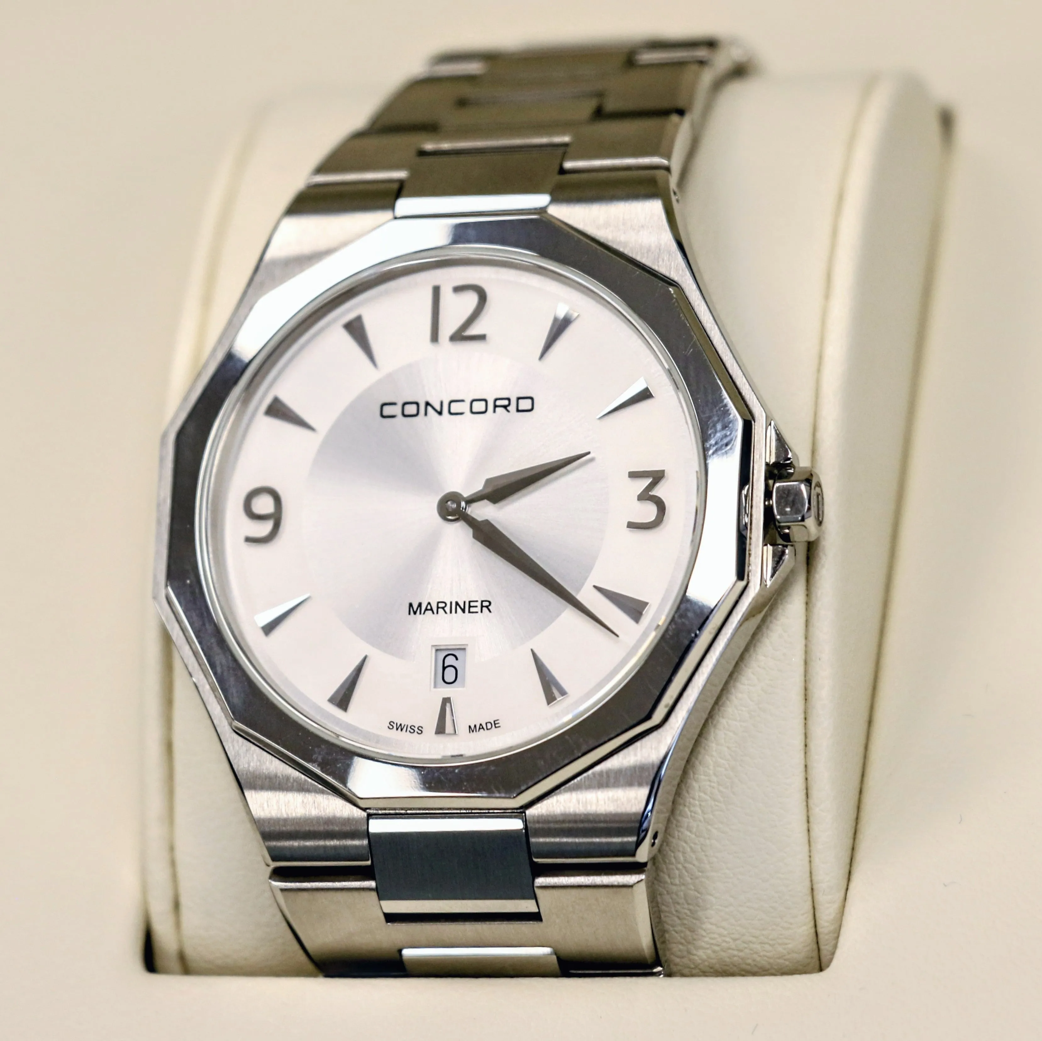 CONCORD Mariner Wristwatch Ref. 05.1.14.1186 Date Indicator - ALL Original! Boxes & Papers