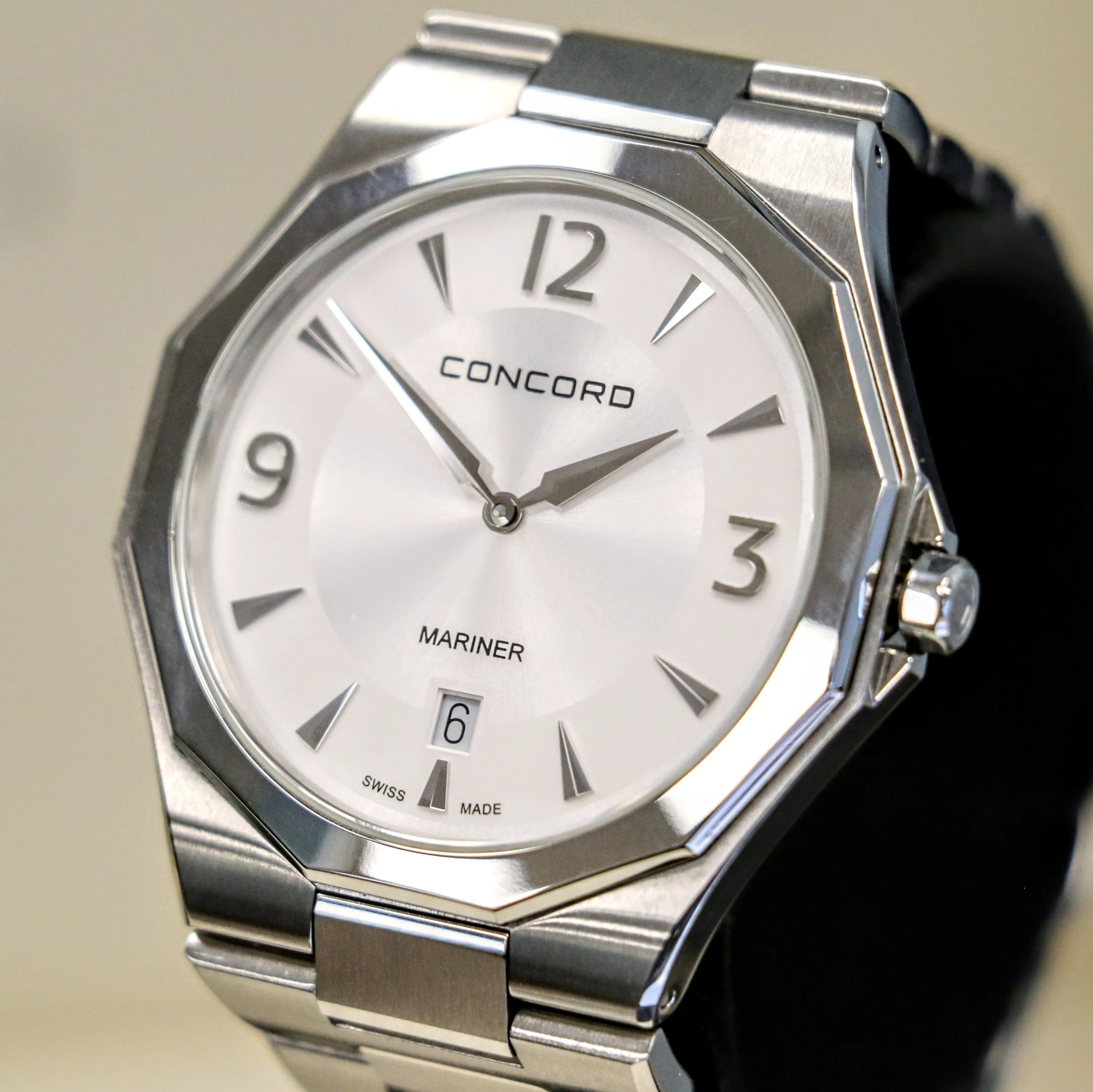 CONCORD Mariner Wristwatch Ref. 05.1.14.1186 Date Indicator - ALL Original! Boxes & Papers