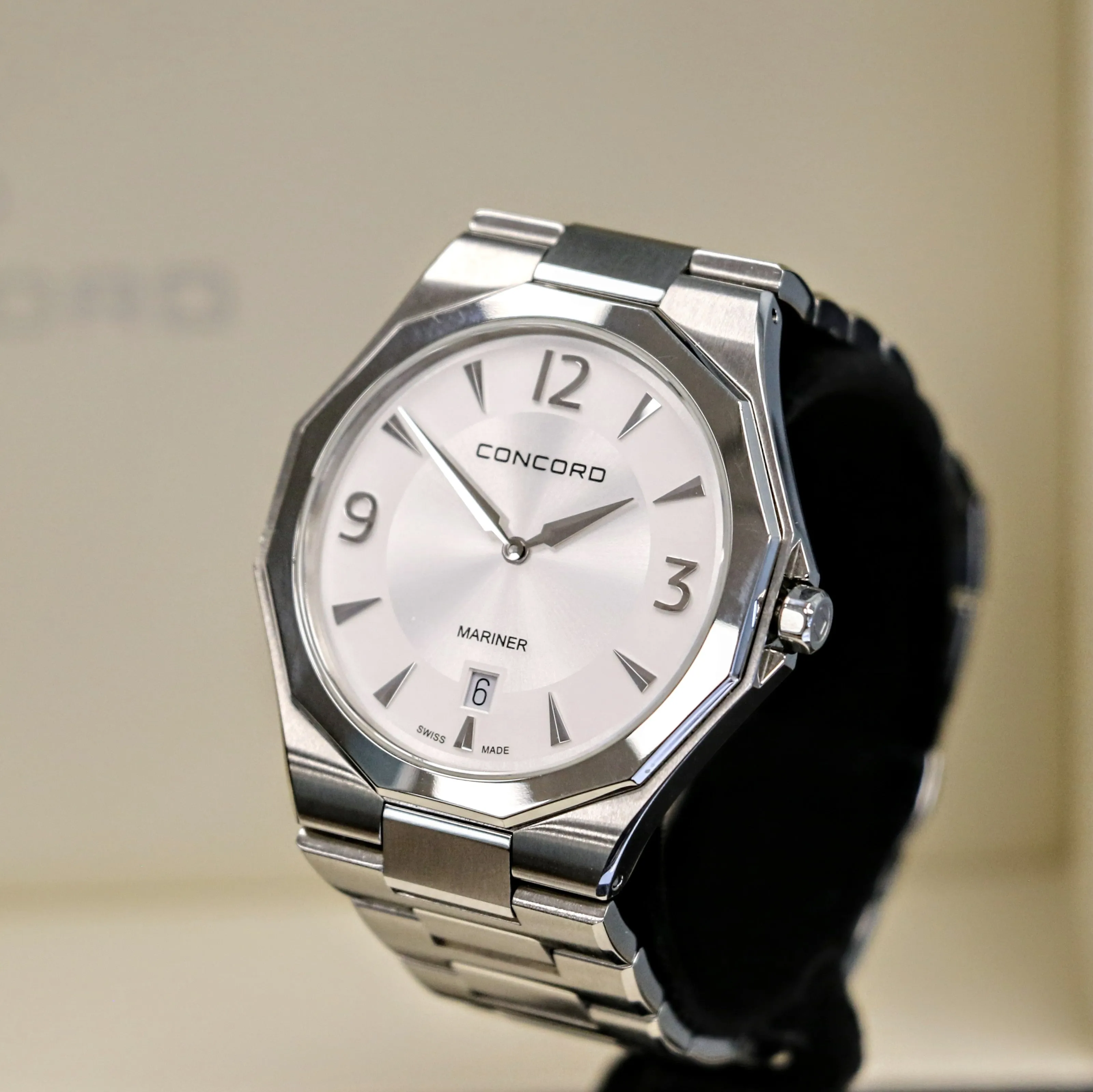 CONCORD Mariner Wristwatch Ref. 05.1.14.1186 Date Indicator - ALL Original! Boxes & Papers