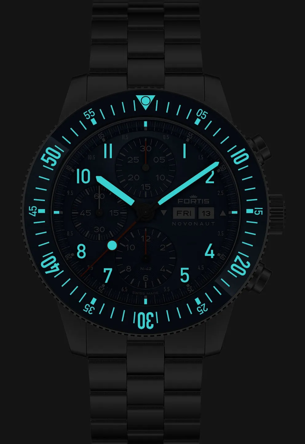 Fortis Novonaut N-42 Cobalt Blue Edition Bracelet