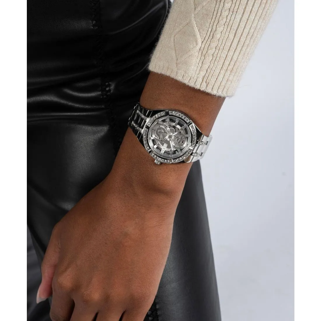 Guess Women 36 mm Size Silver Dial Analog Watch - GW0604L1