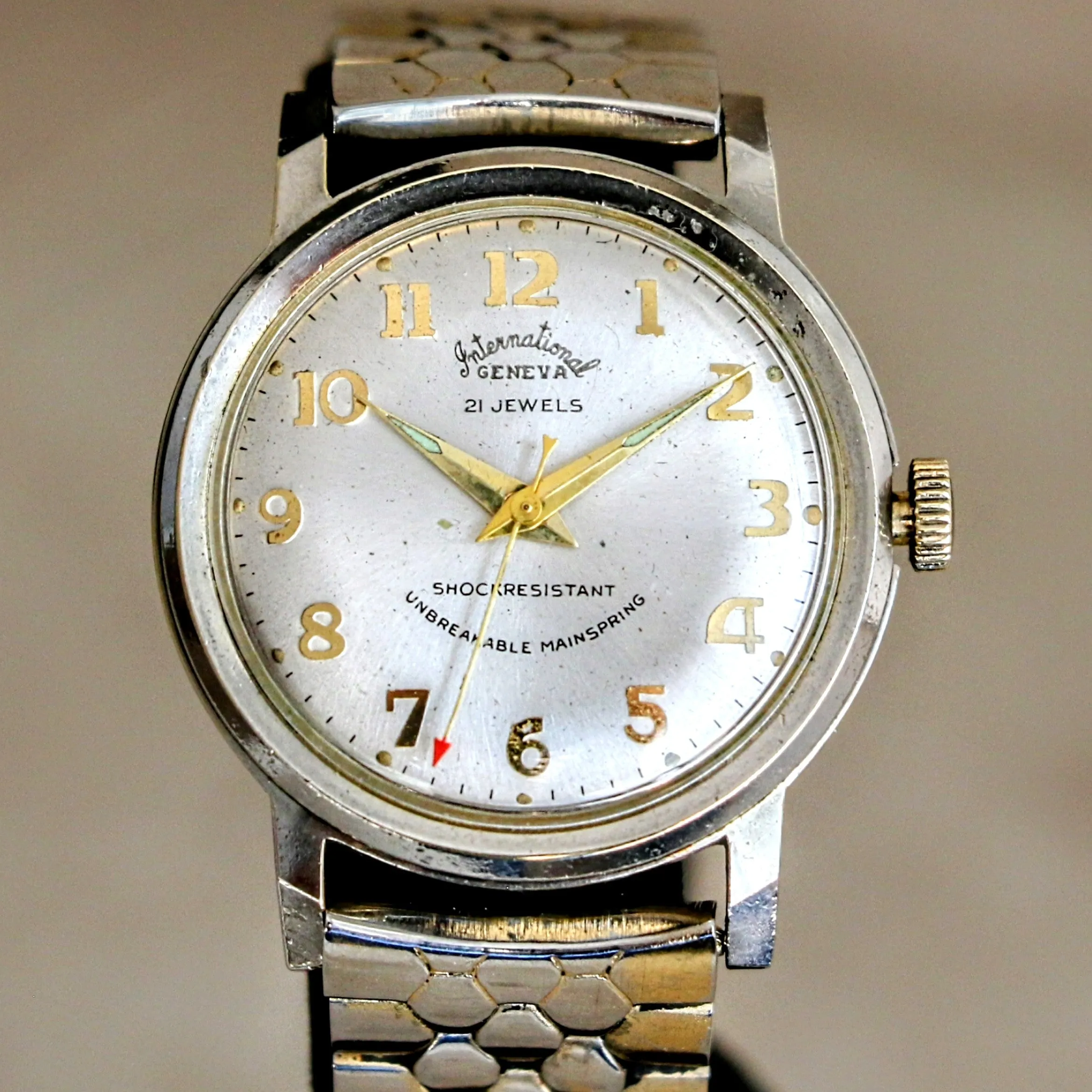 INTERNATIONAL GENEVA Wristwatch 21 Jewels Cal. Lorsa P72 1960s Watch