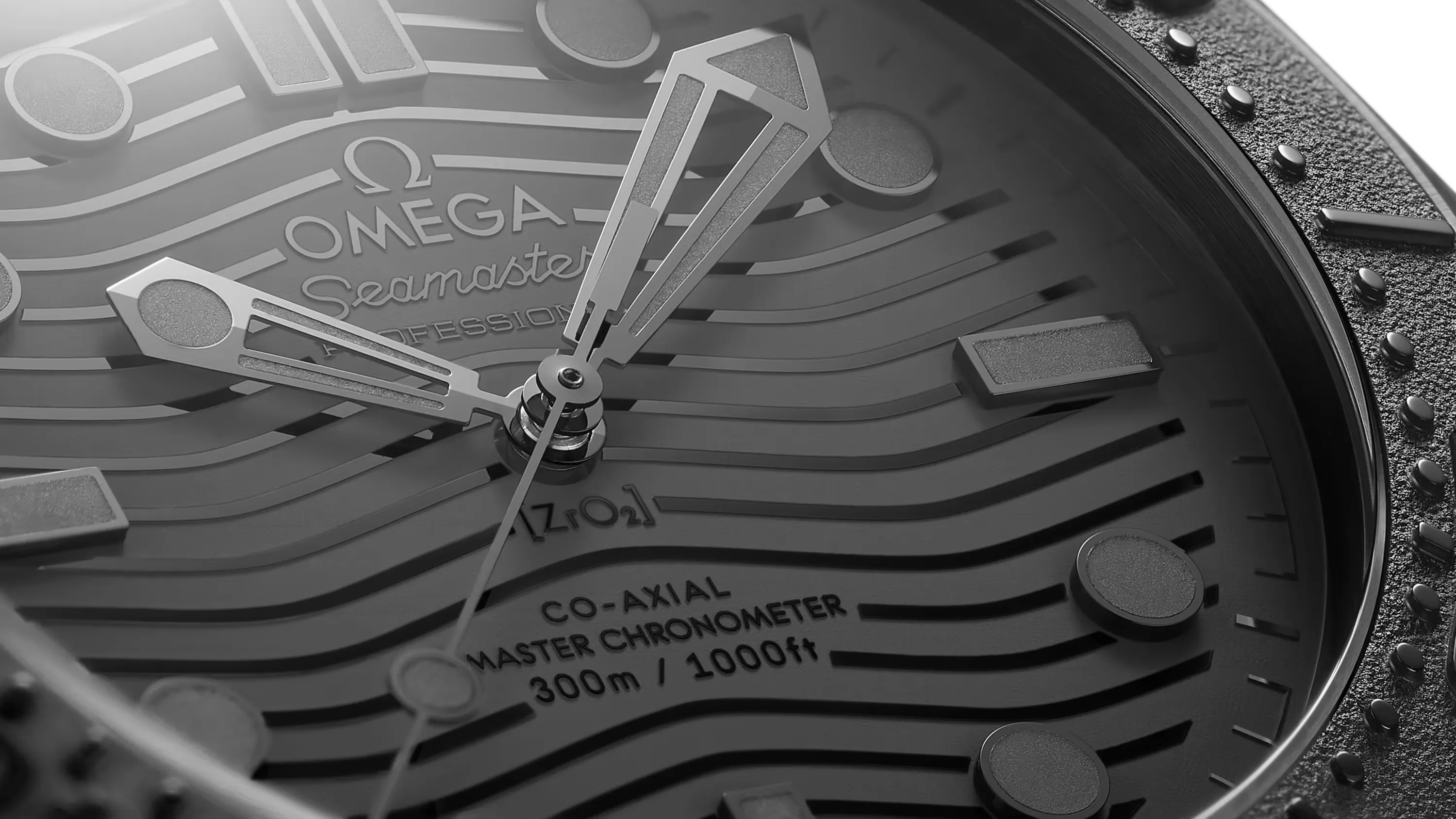 OMEGA-SEAMASTER DIVER 300M CO‑AXIAL MASTER CHRONOMETER 43.5 MM 210.92.44.20.01.003