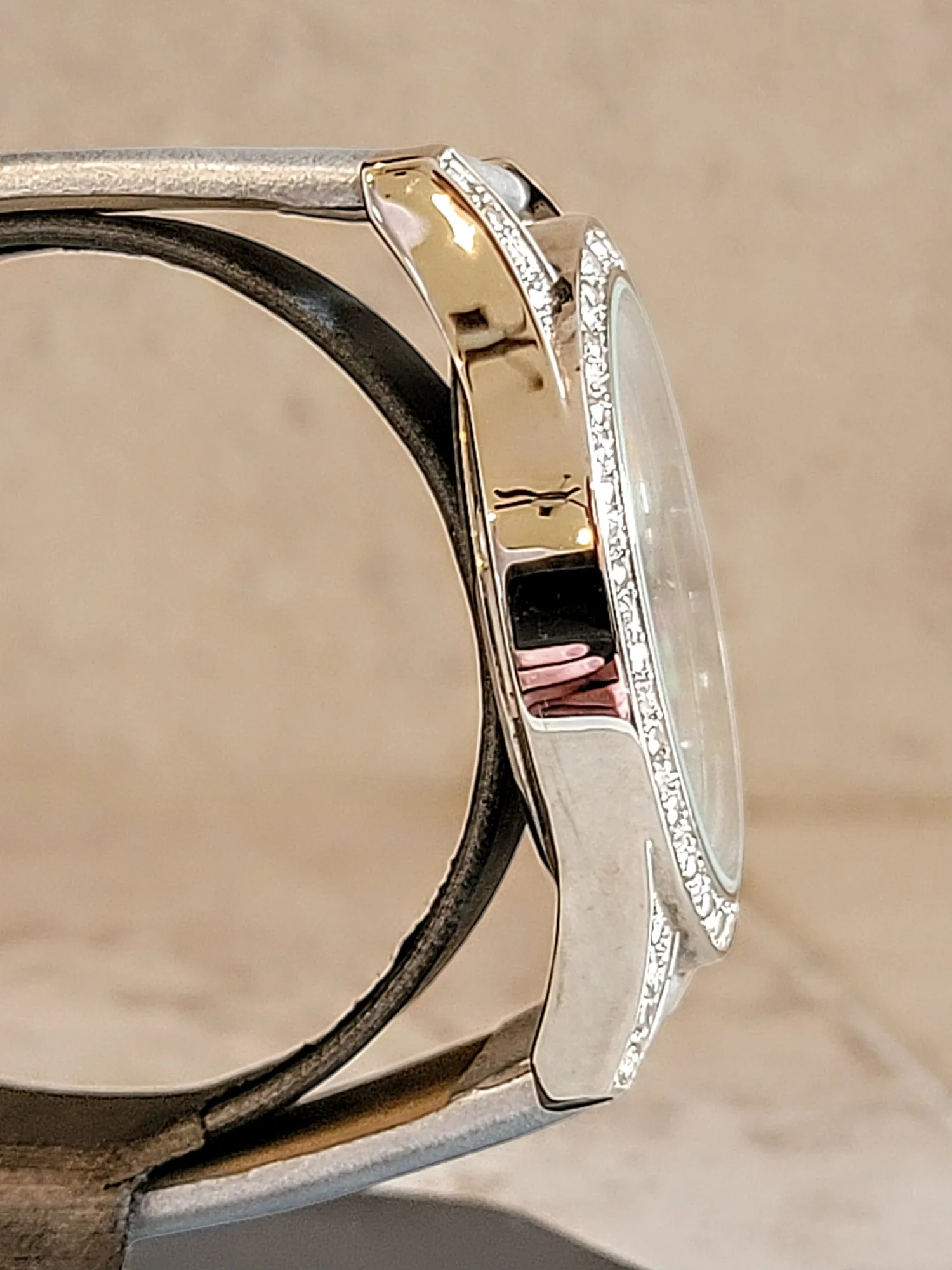 PLAYBOY Quartz Watch Diamond Bezel Wristwatch