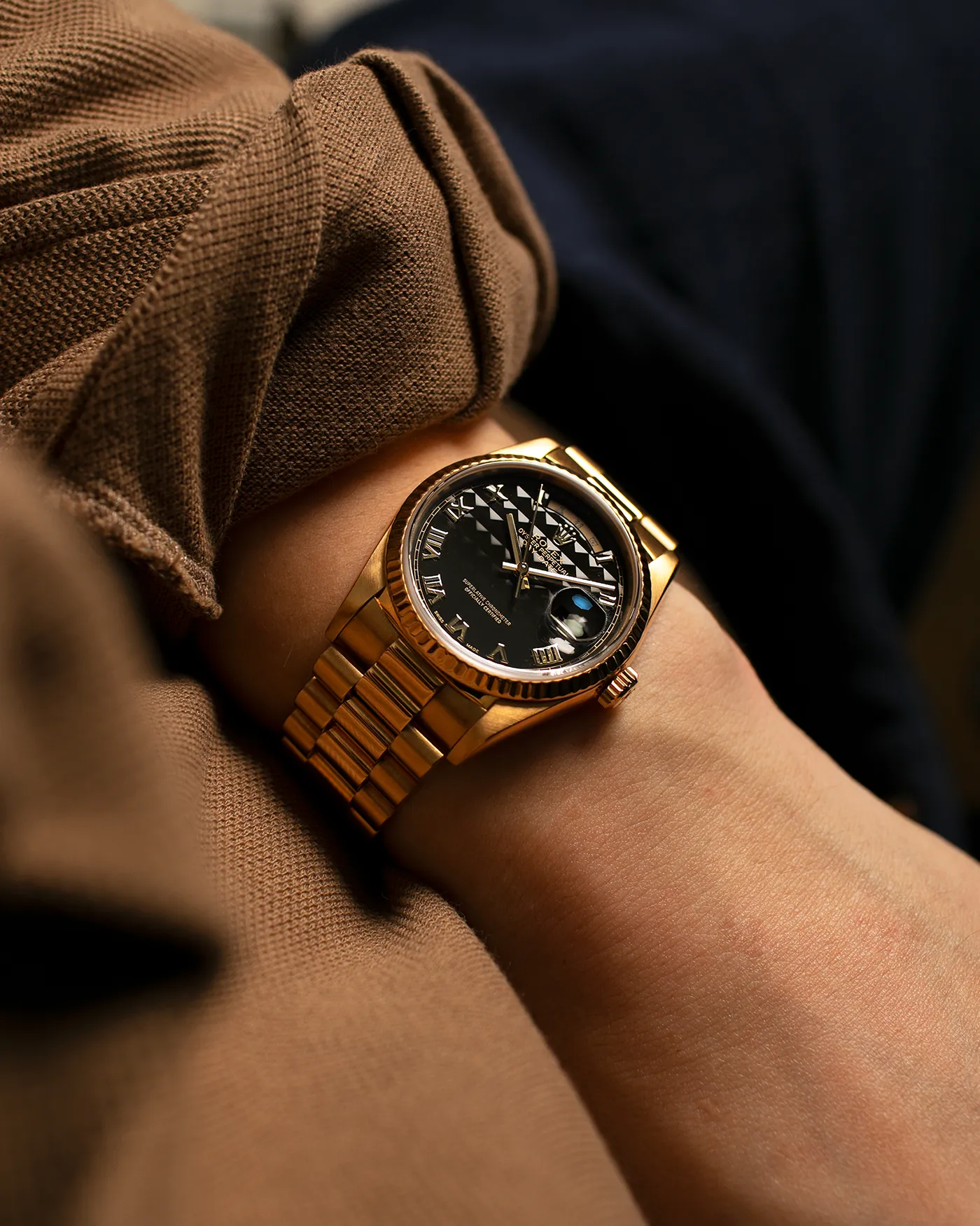 Rolex Day-Date 18238 Black Pyramid Dial Chinese Date