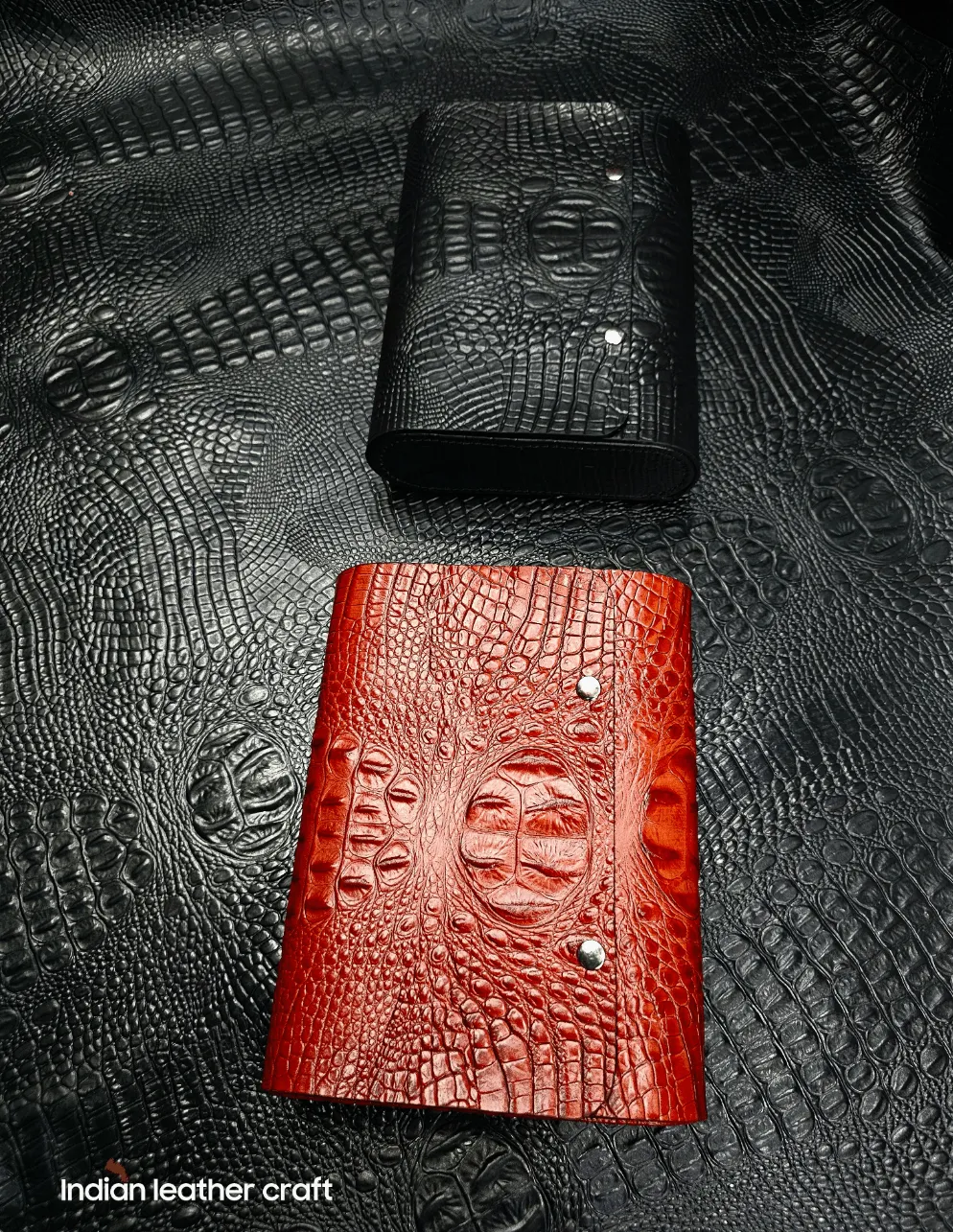 Travel watch case