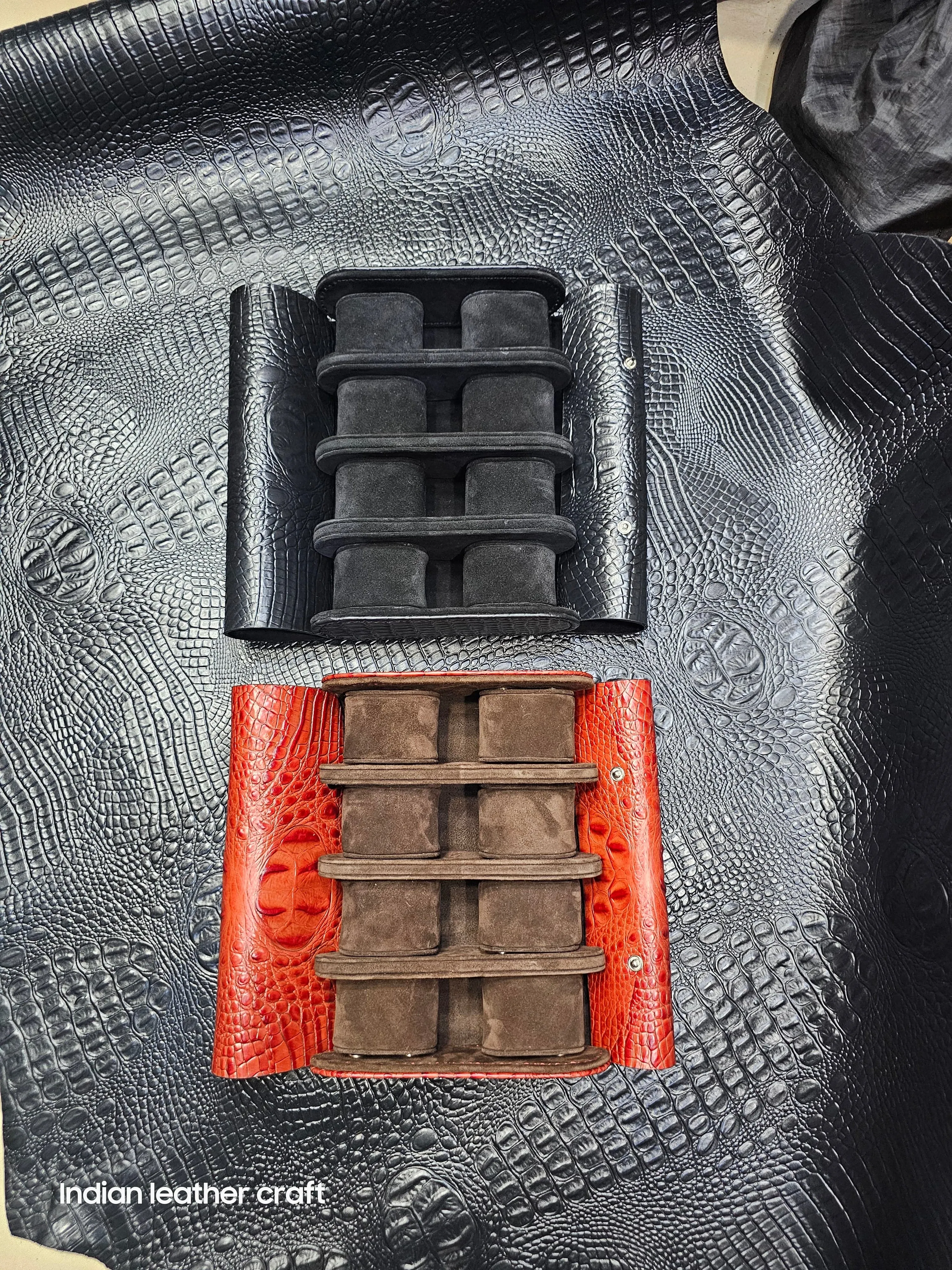 Travel watch case