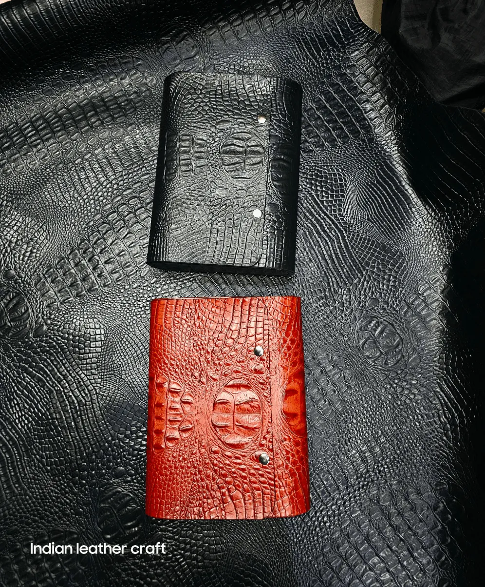 Travel watch case