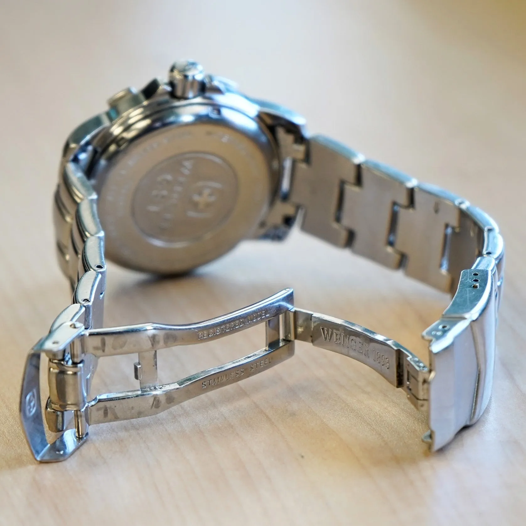 WENGER GST SEA Diver Watch 200M / 660FT Date ALL S.S. Quartz Wristwatch - 259.0419 - Ref. 78529